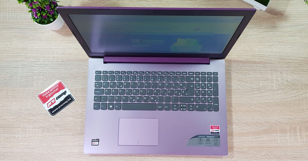 zenski laptop